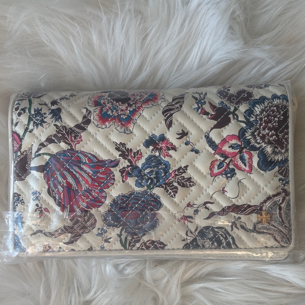 Tory Burch Cream Quilted Crossbody with Multicolor Floral Print - Picture 11 of 11